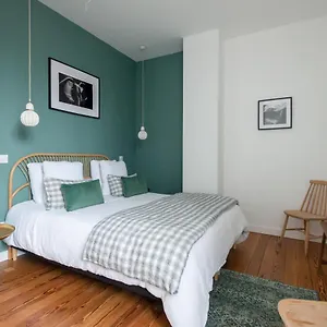  Bed & Breakfast Maison Triton Et Porcelaine
